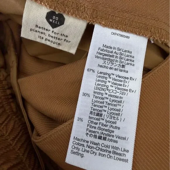 Madewell The Neale Straight-Leg Pleated Trouser Pant in Drapeweave in Toffee - Picture 12 of 13